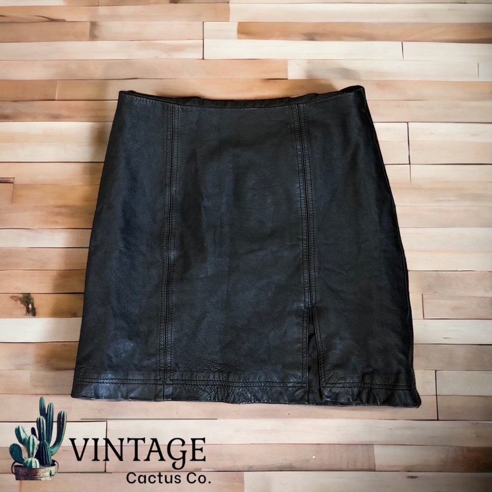 POW WOW WOMENS GENUINE LEATHER LINED MINI SKIRT